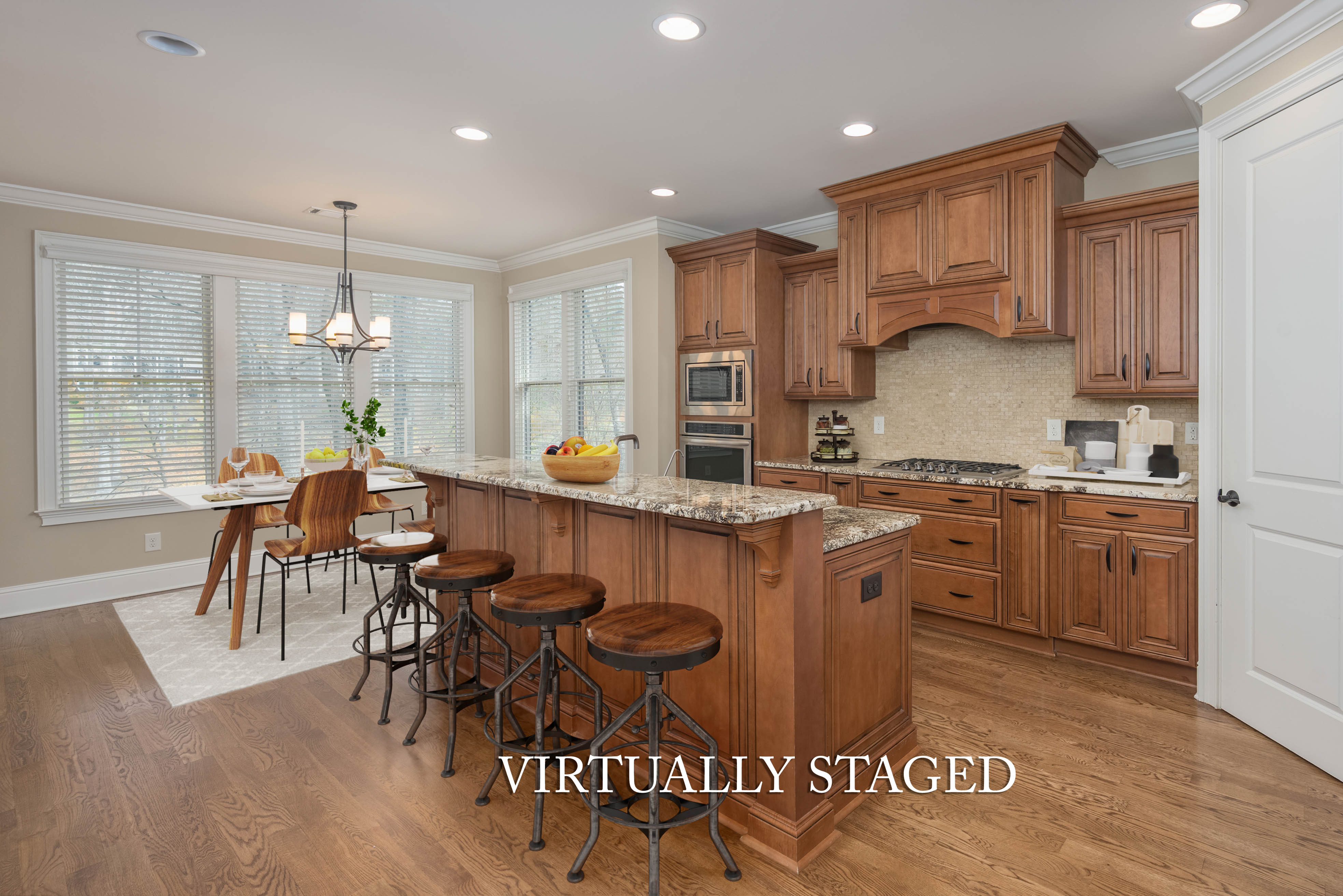 1121 Crackers Neck Road image 11